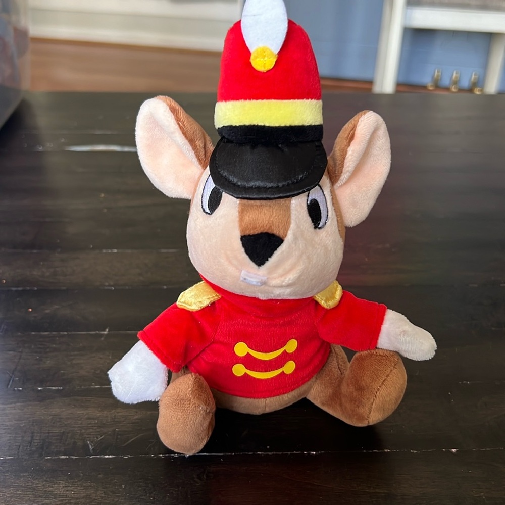 Disneyland Resort Timothy Mouse Dumbo Circus Ringmaster Plush Doll 6”